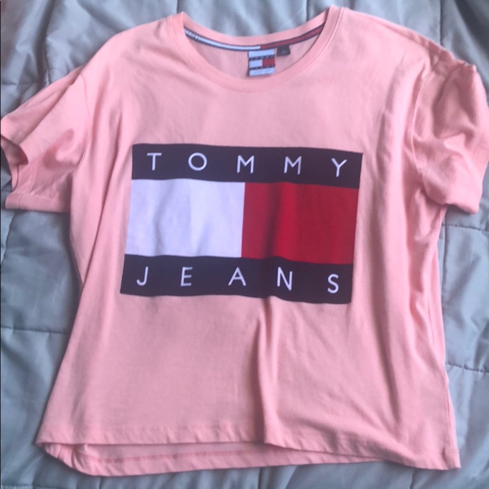 Tommy Hilfiger tee